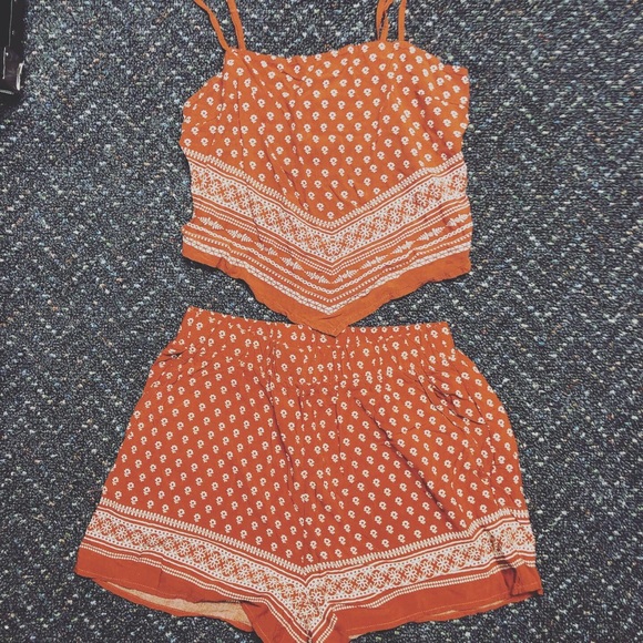 SOLD - Picture 3 of 3